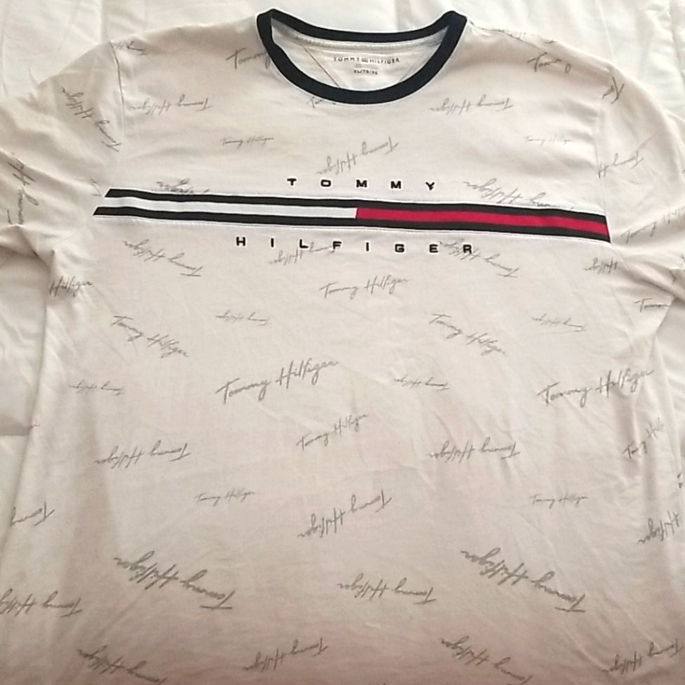 Tommy Hilfiger T Shirt